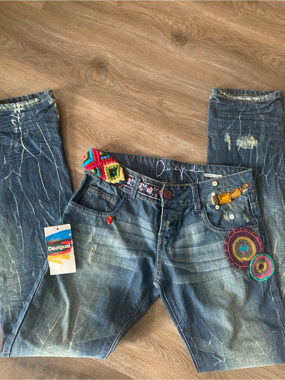 NWOT Desigual Embroidered Jeans